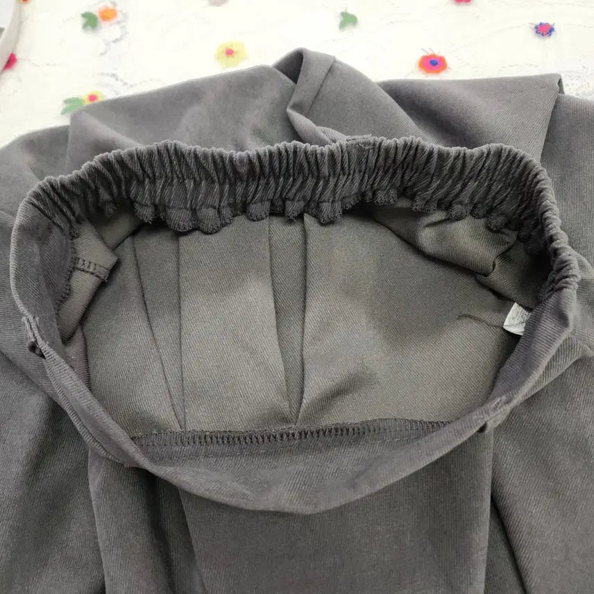 [BUNJANG] Corduroy Dark Gray Long Bending Skirt / 코듀로이 다크그레이 롱 밴딩 스커트 free