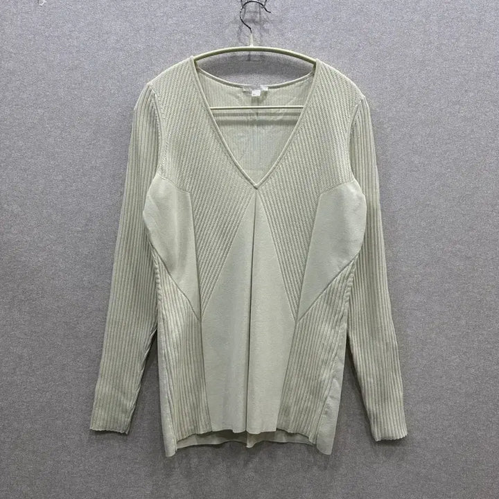 [BUNJANG] COS V-Neck Knit Sweater / COS 브이넥 니트