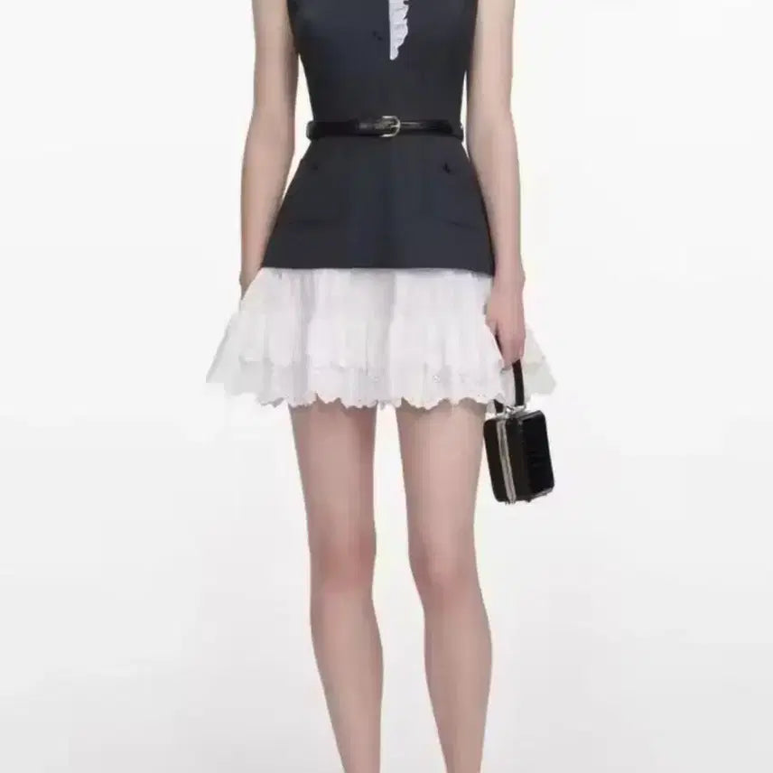 [BUNJANG] High Quality Charcoal Lace Mini Dress / 하이퀄리티 수입의류 차콜레이스 배색 원피스 최저가