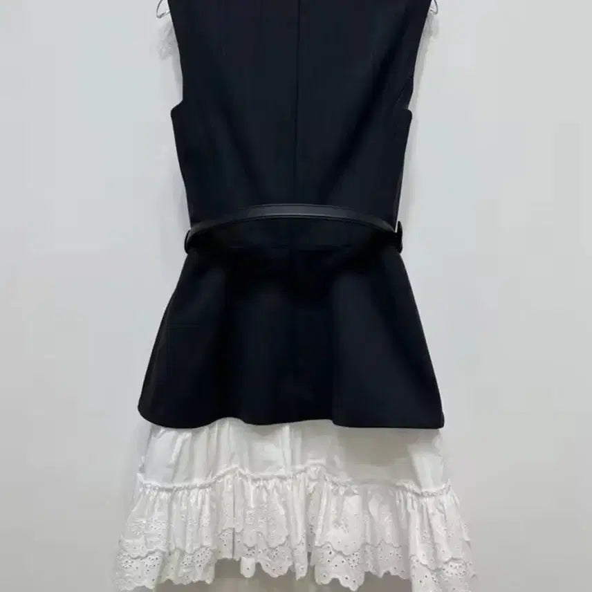 [BUNJANG] High Quality Charcoal Lace Mini Dress / 하이퀄리티 수입의류 차콜레이스 배색 원피스 최저가