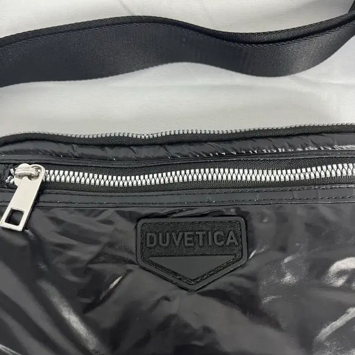 [BUNJANG] Duvetica Padded Hip Sack / 듀베티카 패딩 힙색