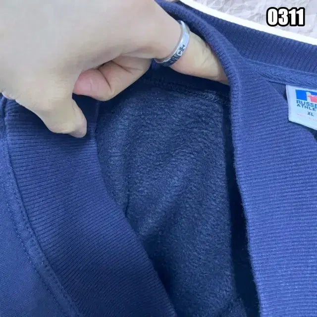 [BUNJANG] Russell Yankees 00s Round Neck Sweatshirt / XL 러셀 RUSSELL 00S 양키즈 라운드 맨투맨