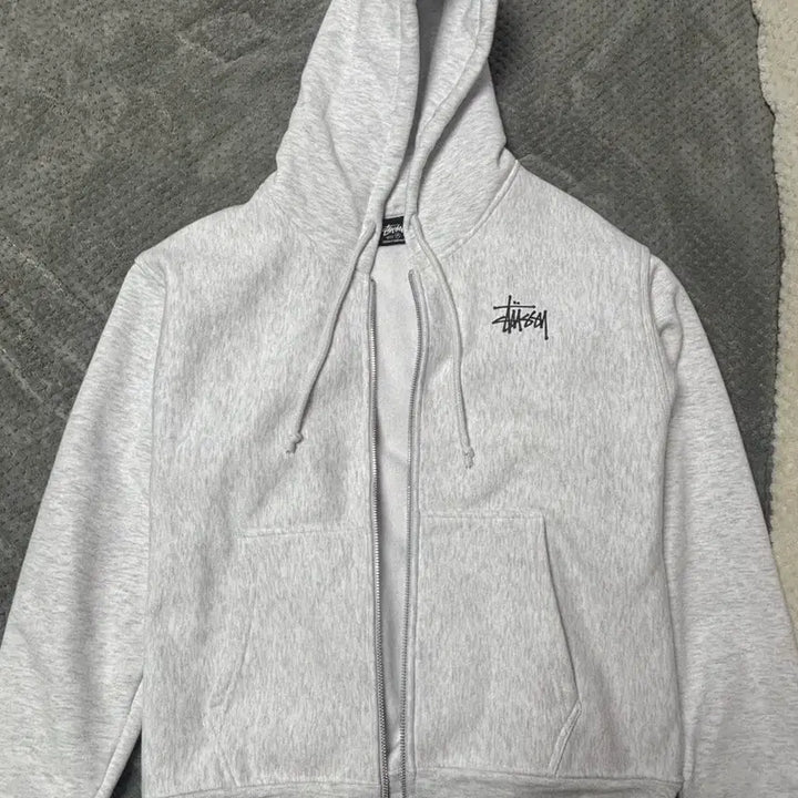 [SOLD OUT] 스투시 후드집업
