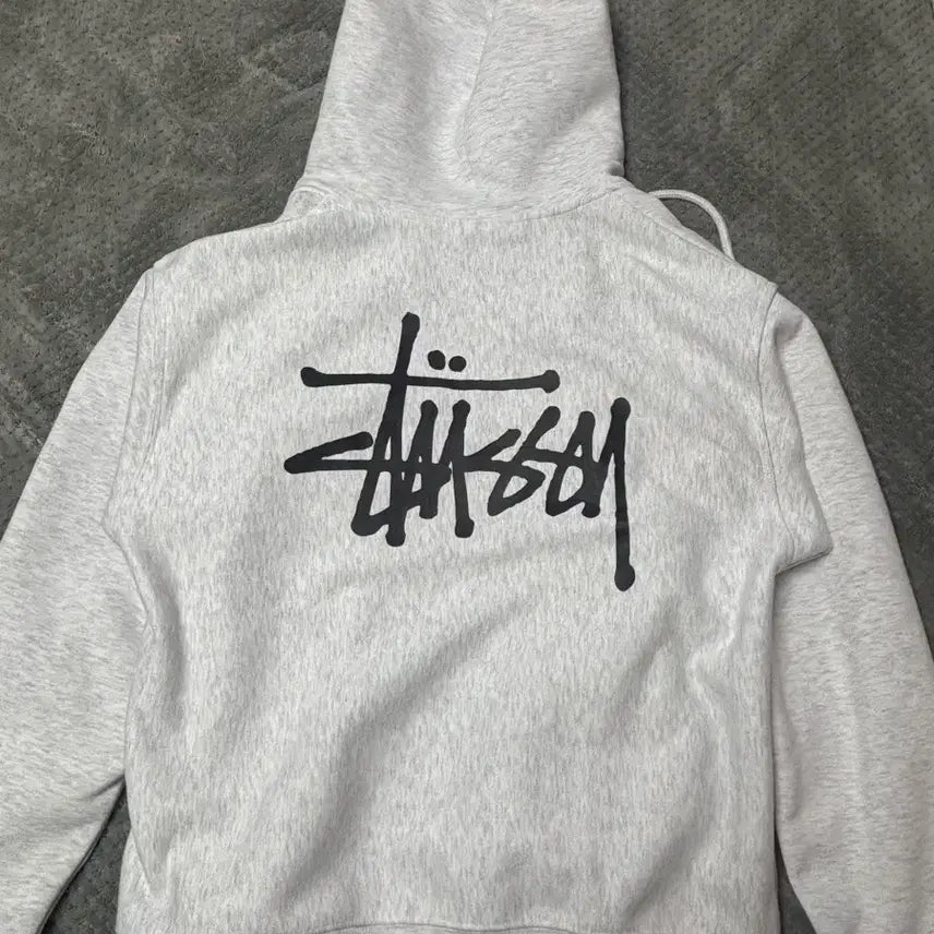 [SOLD OUT] 스투시 후드집업