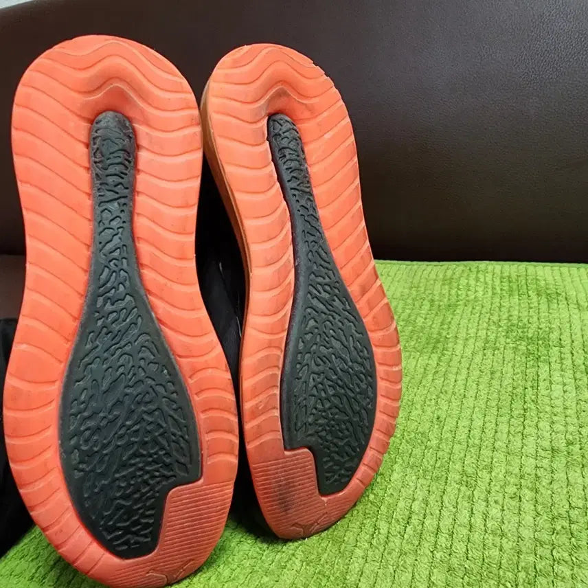 [SOLD OUT] 나이키 조던 래티튜드 720 우먼스 운동화 240mm