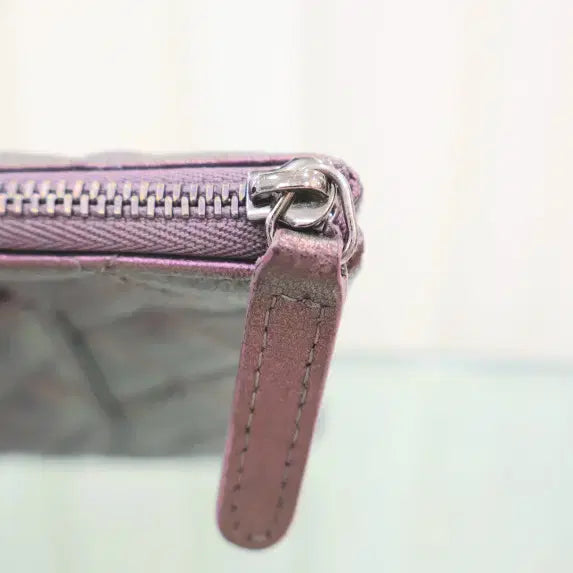 [SOLD OUT] 샤넬 클래식 뉴미듐 클러치백 a82545