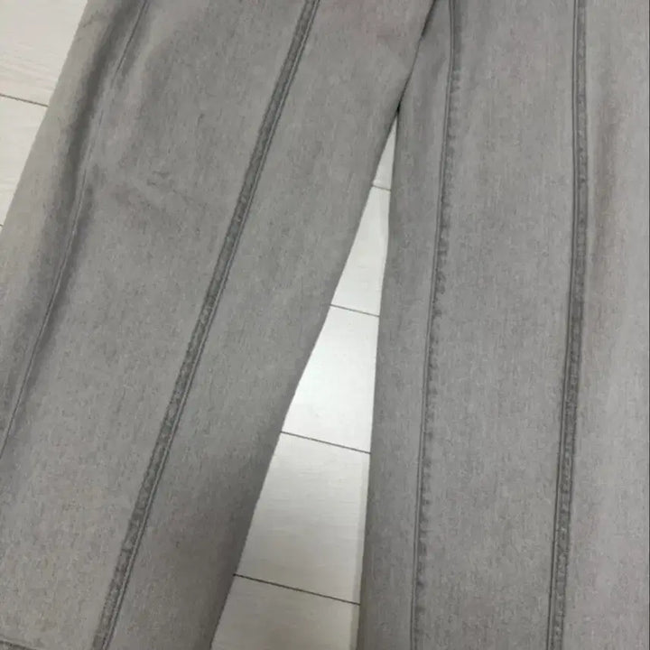 [BUNJANG] Kuho Gray Denim Jeans / 구호 그레이데님