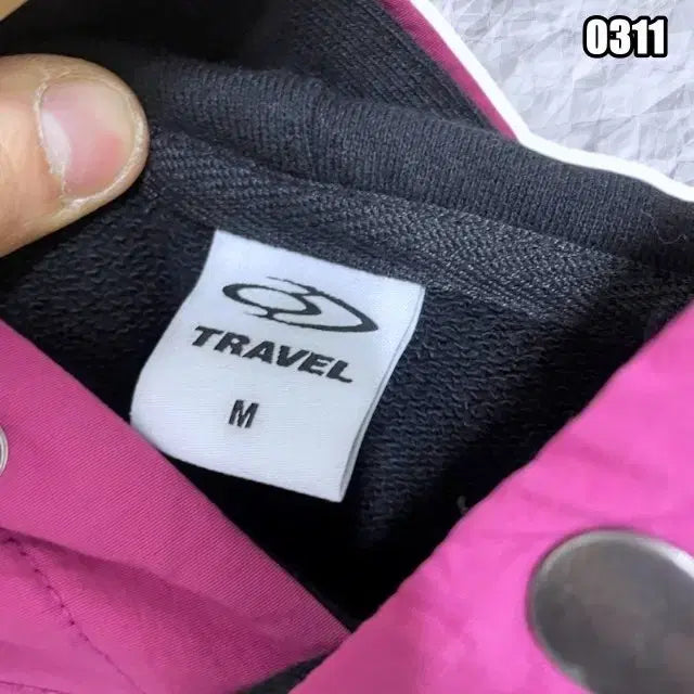 [BUNJANG] M Travel Workshop Raglan Nylon Mix Hoodie Black / M 트레블 워크샵 라인 래글런 나일론 믹스 후드티 블랙