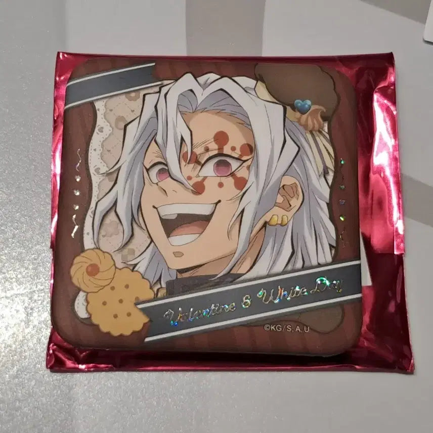 [BUNJANG] Demon Slayer Valentine Tengen Uzui Badge / 귀멸의칼날 발렌타인 우즈이 텐겐 뱃지 판매합니다.