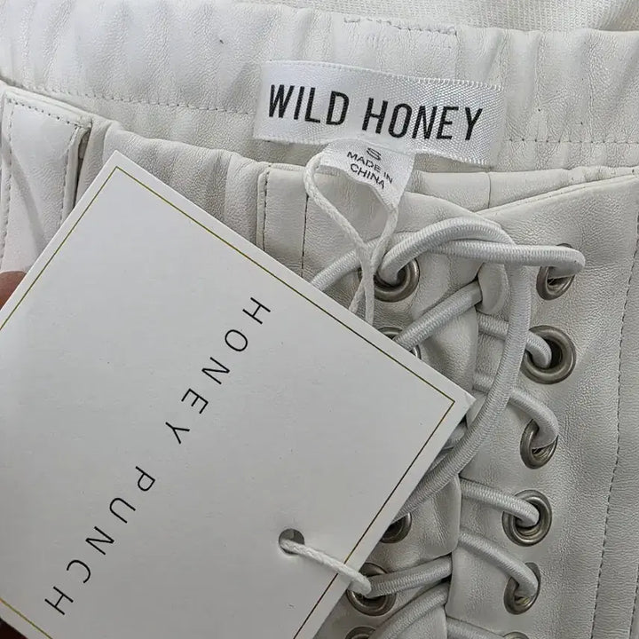 [BUNJANG] HONEY PUNCH Wild Honey Leather Pants / 새)HONEY PUNCH 와일드허니 레더팬츠