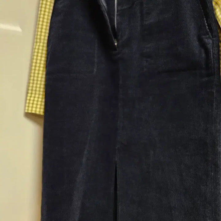 [BUNJANG] SJSJ Corduroy H-Line Midi Skirt / sjsj 코듀로이 H라인 스커트 네이비 67사이즈