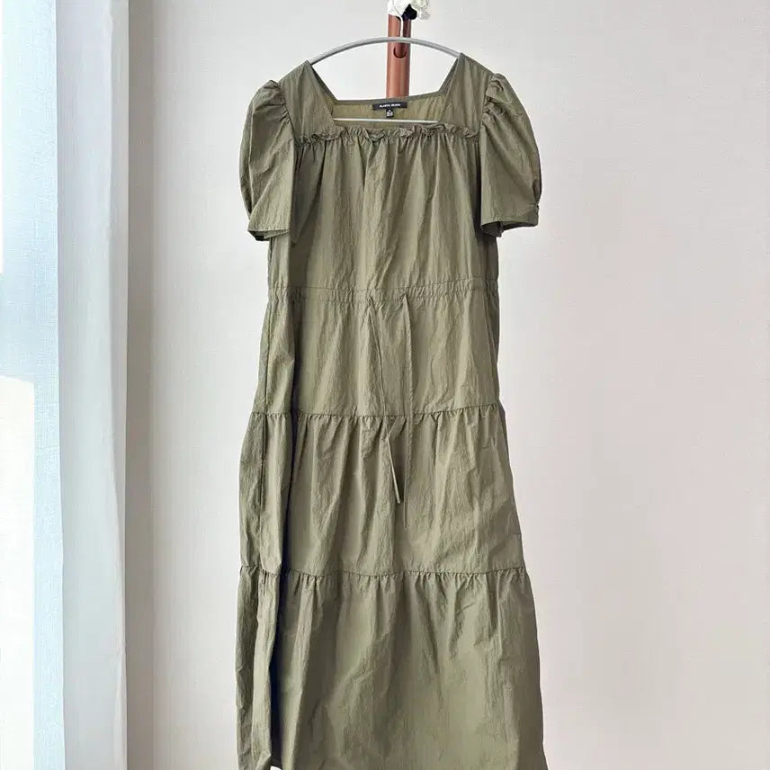 [BUNJANG] Plastic Island Khaki Ruffle Long Dress / 플라스틱아일랜드 카키 캉캉 롱원피스