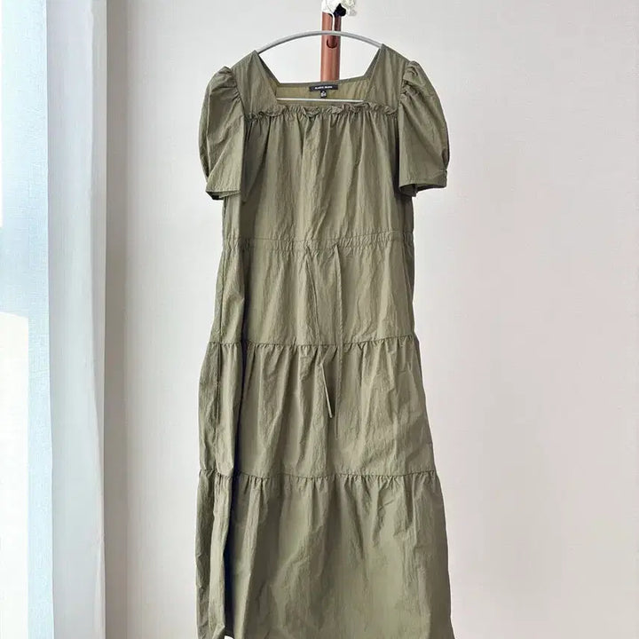 [BUNJANG] Plastic Island Khaki Ruffle Long Dress / 플라스틱아일랜드 카키 캉캉 롱원피스