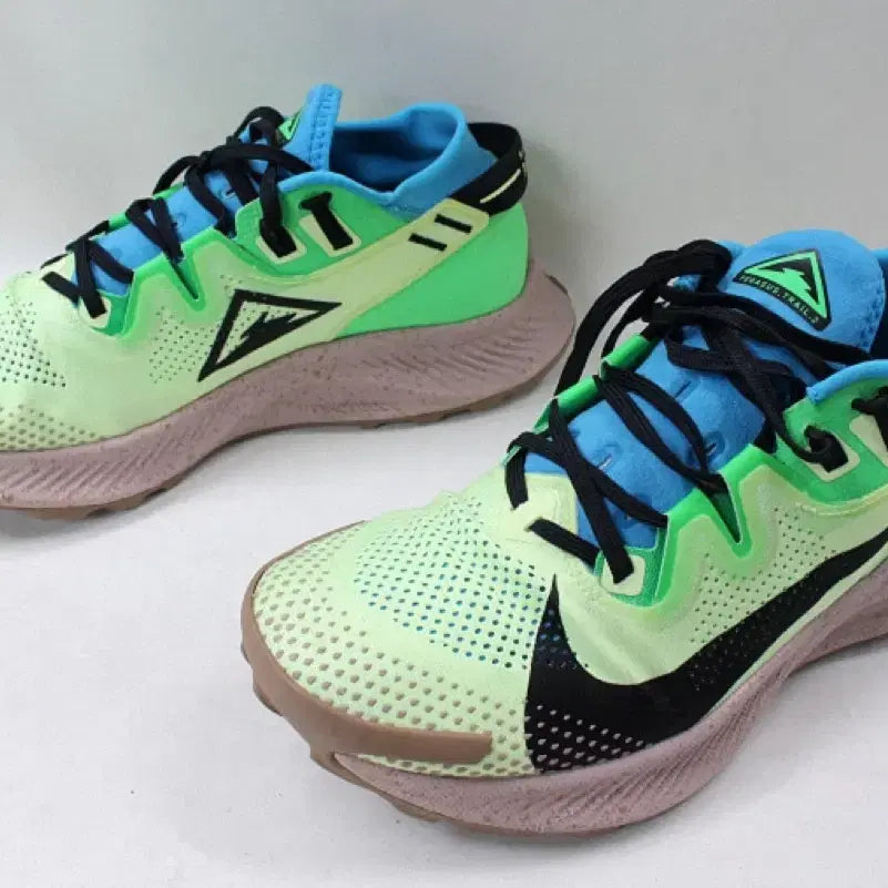 [BUNJANG] Nike Pegasus Trail 2 Barely Volt Running Shoes / [270]Nike Pegasus Trail 2 Barely Volt