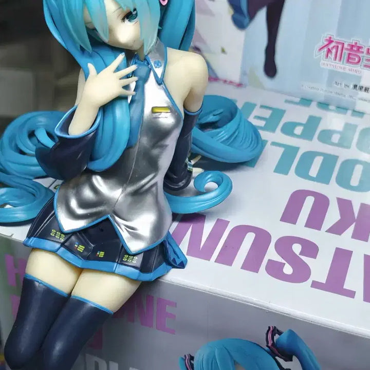 [BUNJANG] FURYU Hatsune Miku Original Noodle Stopper Figure (Sealed) with Postcard / 미개봉 / 엽서 포함] 후류 하츠네 미쿠 오리지널 누들스토퍼