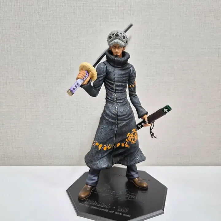 [BUNJANG] One Piece Trafalgar Law Figure / 원피스 POP 트라팔가 로우 피규어