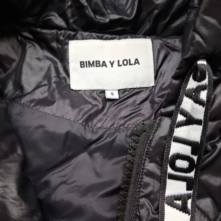 [BUNJANG] Bimba Y Lola Black Quilted Long Padded Coat / 빔바이롤라 블랙 퀼팅 롱 패딩 코트
