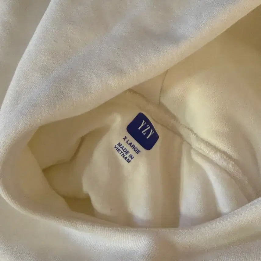 [BUNJANG] Balenciaga x Gap Dove Hoodie (White) / [XL]이지갭 발렌시아가 도브후드 화이트 새상품