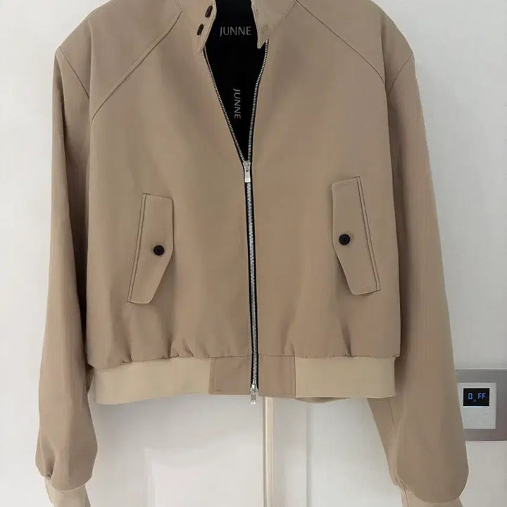 [SOLD OUT] JUNNE 준느 J38 베이지 바라쿠타 L