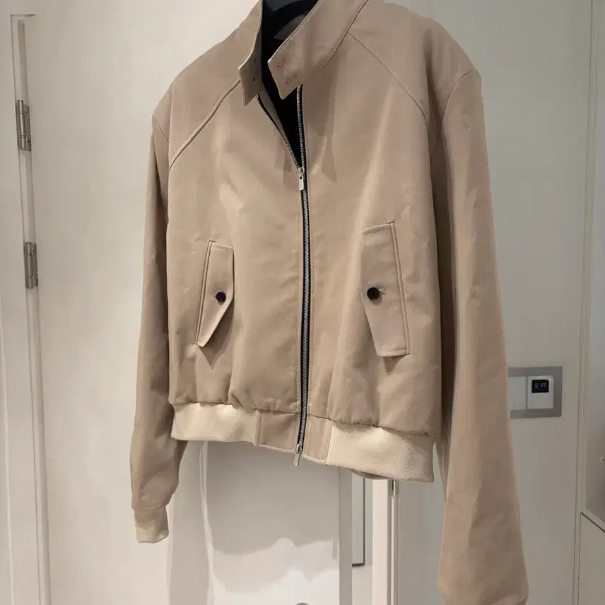 [SOLD OUT] JUNNE 준느 J38 베이지 바라쿠타 L