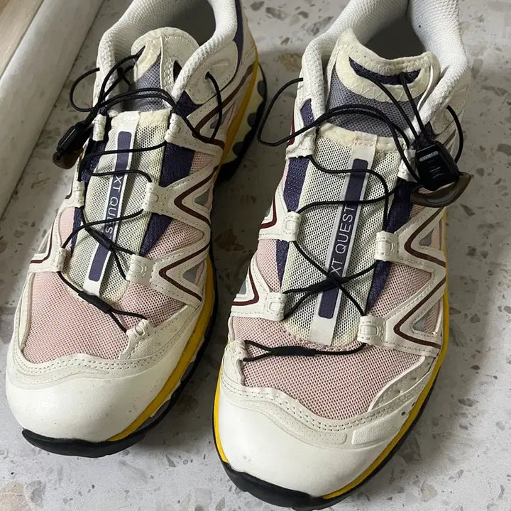 [SOLD OUT] 살로몬 XT QUEST US10(280)