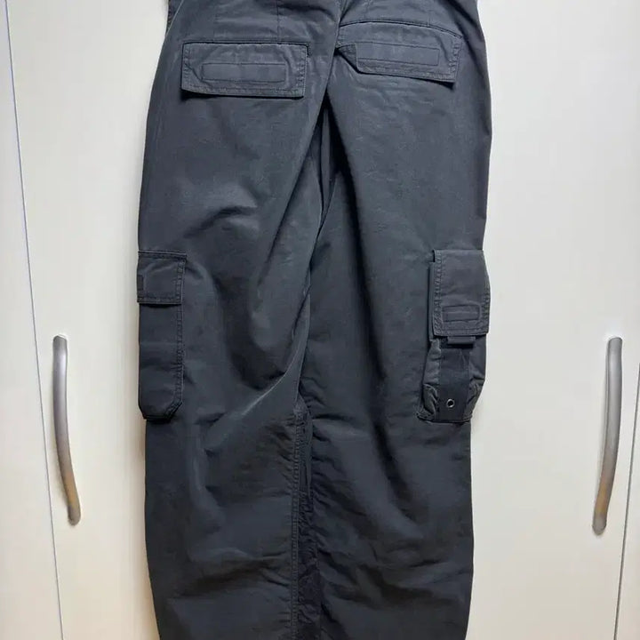 [BUNJANG] Cost Per Kilo Military Cargo Pants Black XL / [XL] 코스트퍼킬로 밀리터리 카고팬츠 블랙 가격 언제 올라갈지 몰라요