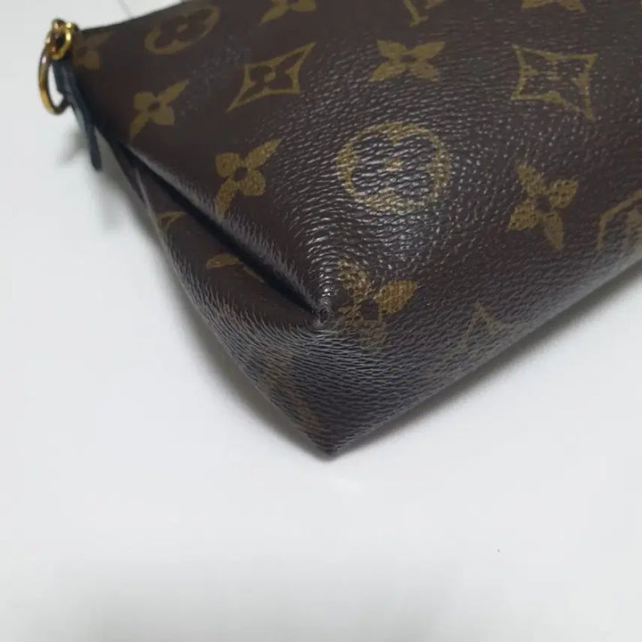 [SOLD OUT] [정품] 루이비통 팔라스 클러치 모노그램 블랙