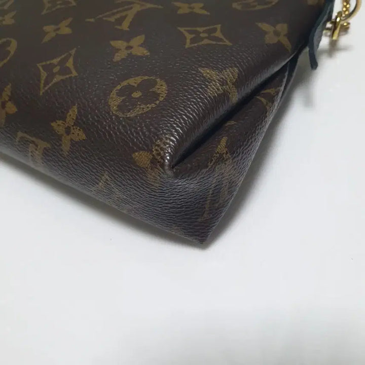 [SOLD OUT] [정품] 루이비통 팔라스 클러치 모노그램 블랙