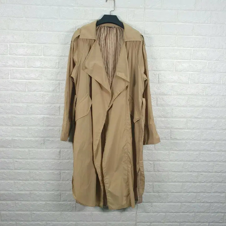 [BUNJANG] Kim Seo Ryung Trench Coat / [55]김서령 트렌치 코트