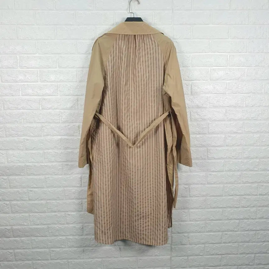 [BUNJANG] Kim Seo Ryung Trench Coat / [55]김서령 트렌치 코트