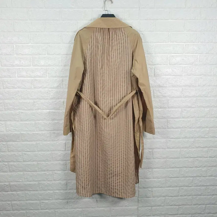 [BUNJANG] Kim Seo Ryung Trench Coat / [55]김서령 트렌치 코트