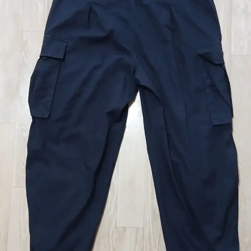 [BUNJANG] H&amp;M Navy Cargo Pants XL / H&amp;M 네이비 카고팬츠 XL