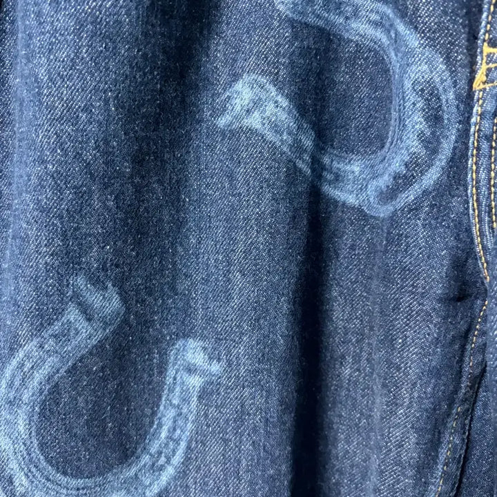 [BUNJANG] ZARA Horseshoe Print Cuffed Jeans / 자라 말발굽 배기커프진 핏 데님