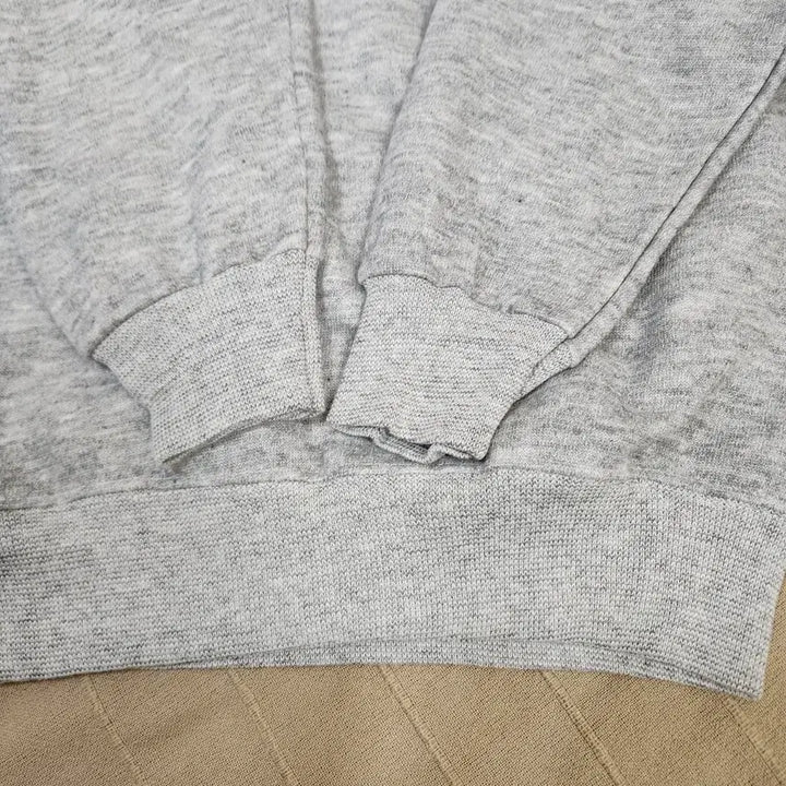 [SOLD OUT] 90s USA 데드스탁급 Hanes 헤인즈 맨투맨 스웨트셔츠 그레이 S