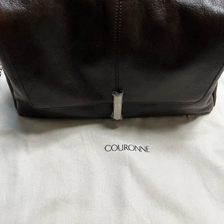 [BUNJANG] Couronne Pivot Shoulder Bag / 쿠론 피봇 숄더백