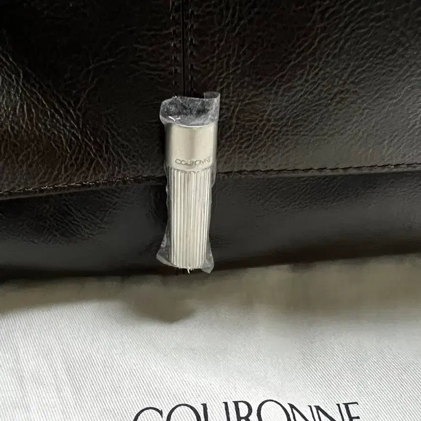 [BUNJANG] Couronne Pivot Shoulder Bag / 쿠론 피봇 숄더백