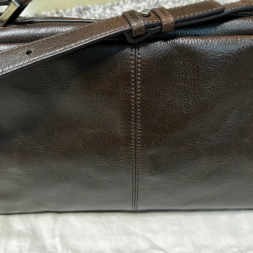 [BUNJANG] Couronne Pivot Shoulder Bag / 쿠론 피봇 숄더백