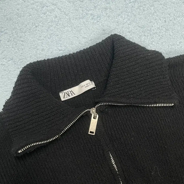 [BUNJANG] Zara Knit Sweater (Size 90) / 90사이즈 자라 니트 판매합니다