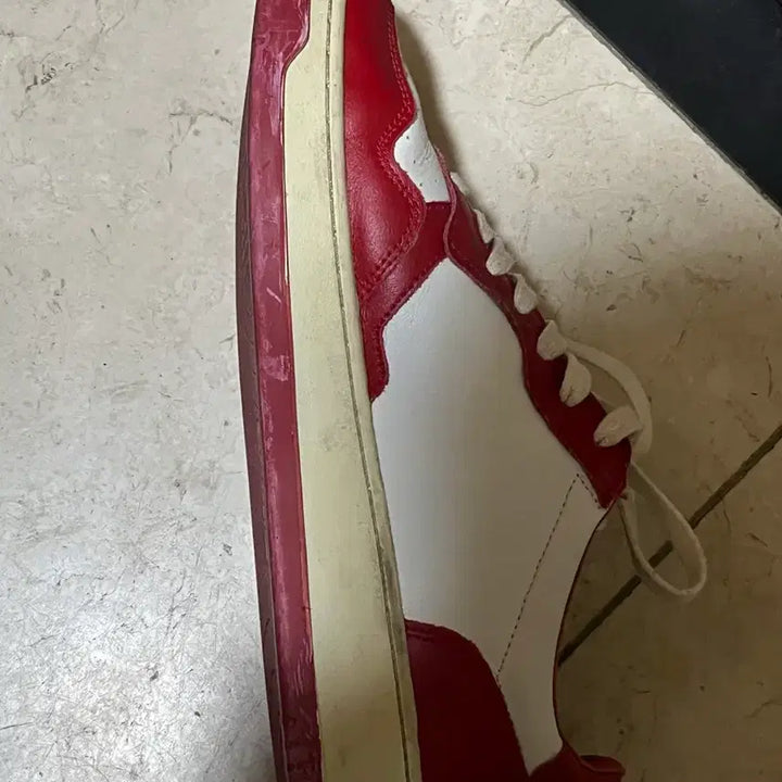 [BUNJANG] Autry Medalist Sneakers / 오트리 메달리스트 스니커즈
