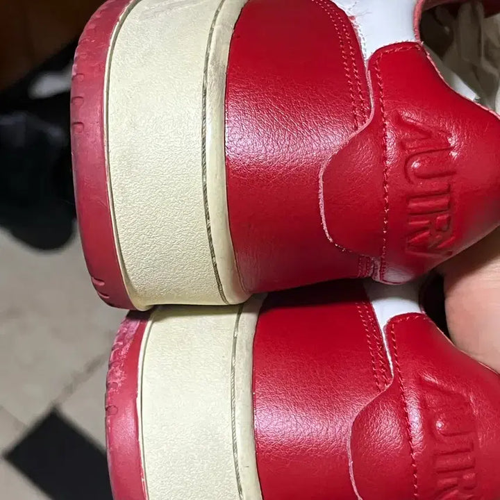 [BUNJANG] Autry Medalist Sneakers / 오트리 메달리스트 스니커즈