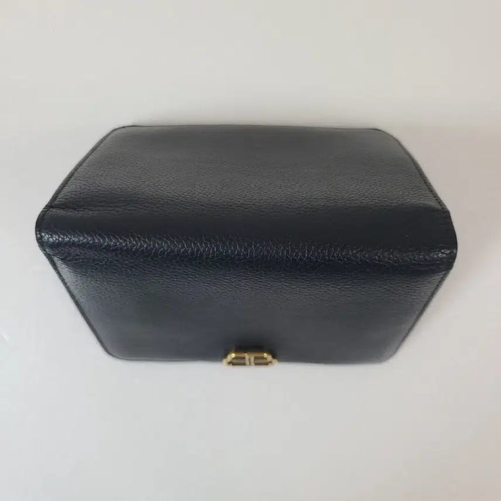 [SOLD OUT] 발렌시아가 BB로고 레더 미듐 블랙 여성 반지갑