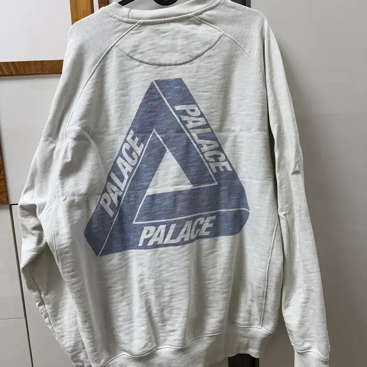 [BUNJANG] Palace Tri-Ferg Slub Crewneck T-shirt / [L]팔라스 트라이퍼그 슬럽 크루넥 화이트