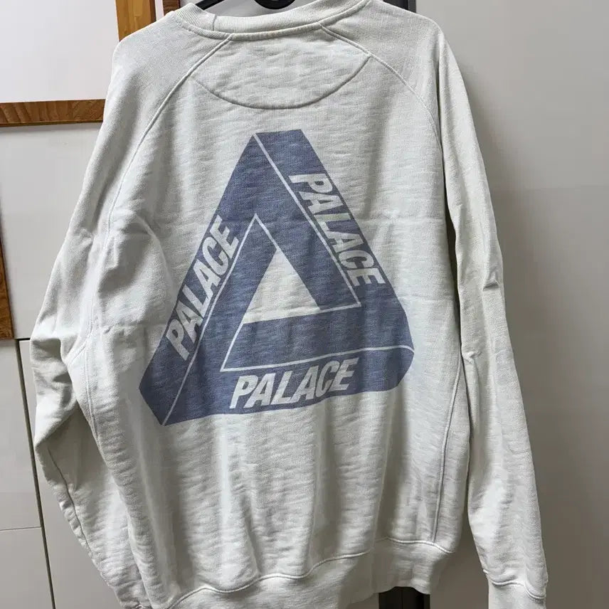 [BUNJANG] Palace Tri-Ferg Slub Crewneck T-shirt / [L]팔라스 트라이퍼그 슬럽 크루넥 화이트