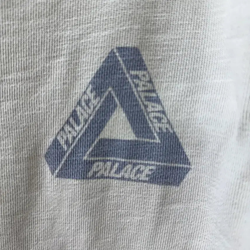 [BUNJANG] Palace Tri-Ferg Slub Crewneck T-shirt / [L]팔라스 트라이퍼그 슬럽 크루넥 화이트