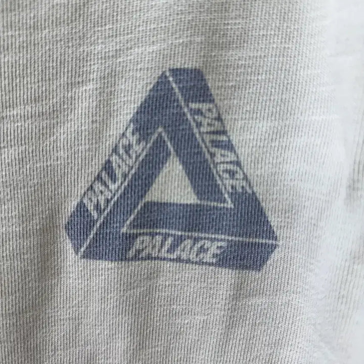 [BUNJANG] Palace Tri-Ferg Slub Crewneck T-shirt / [L]팔라스 트라이퍼그 슬럽 크루넥 화이트