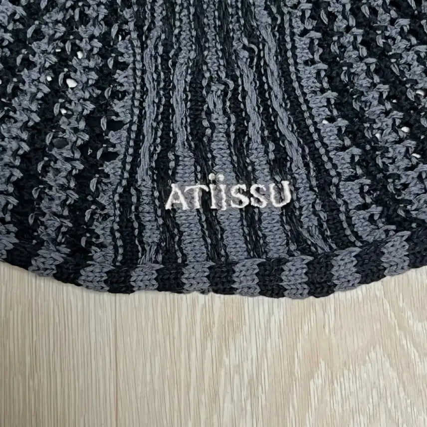 [BUNJANG] Atiissu Squeeze Bucket Hat Gray Knit / Atiissu 어티슈 스퀴즈 버킷햇 그레이 니트