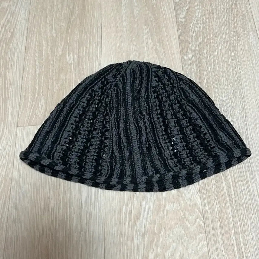 [BUNJANG] Atiissu Squeeze Bucket Hat Gray Knit / Atiissu 어티슈 스퀴즈 버킷햇 그레이 니트