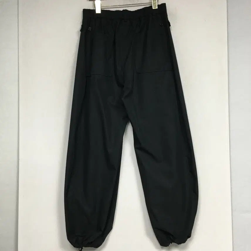 [BUNJANG] Giltfree New Button Detail String Pants (Size 28) / 길트프리 신상 버튼 디테일 스트링 팬츠 28