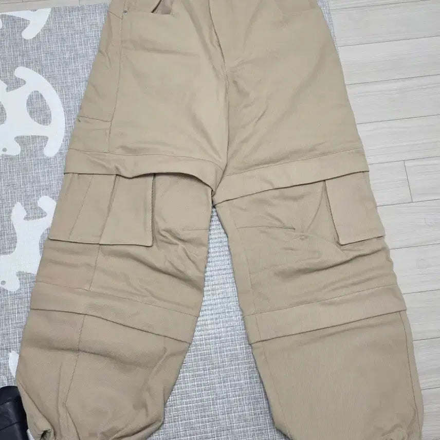 [BUNJANG] Kamien Titan Beige Pants Size 2 / 카미엔 타이탄 배기팬츠 베이지 2사이즈