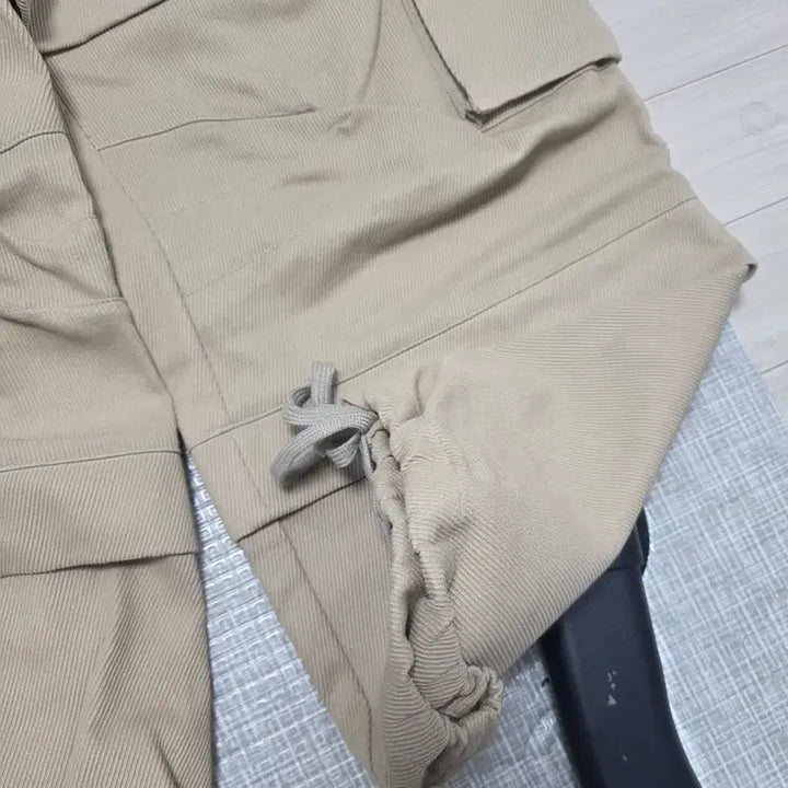 [BUNJANG] Kamien Titan Beige Pants Size 2 / 카미엔 타이탄 배기팬츠 베이지 2사이즈